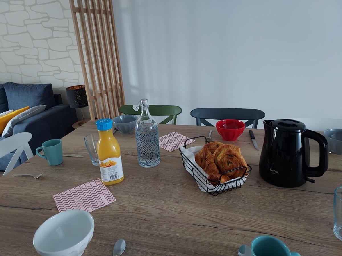 La Cle Du Genie Apartman Ducey-Les Cheris Kültér fotó